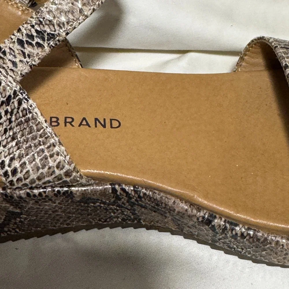 Lucky Brand Girls‎ Size 3 M Platform Sandals Snake Skin Pattern